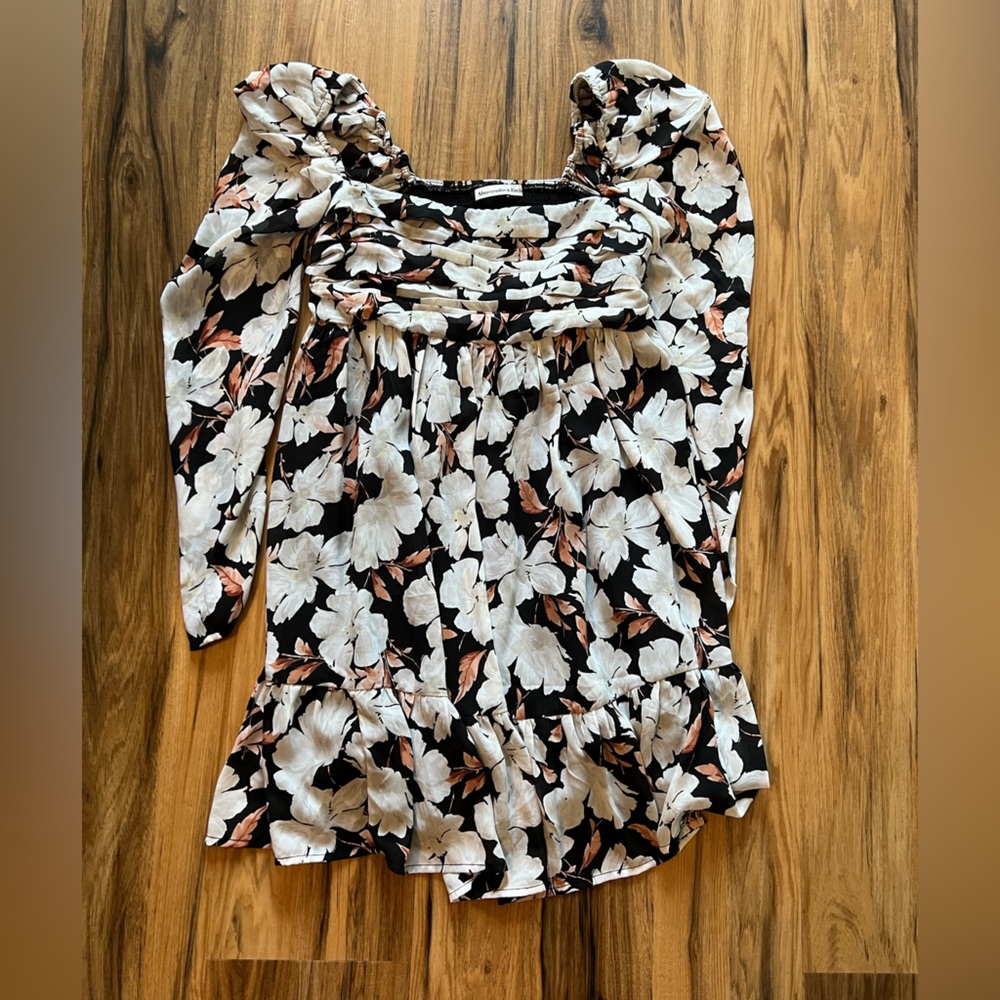 Abercrombie & Fitch Emerson long sleeve Dress Size S